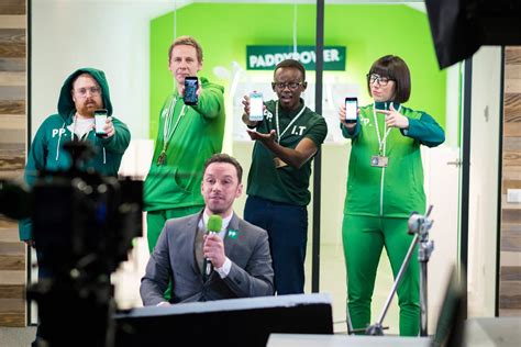 paddy power commentary.